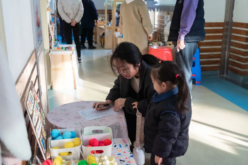 暖阳映童趣 家园伴成长——天和（天悦）幼儿园家长半日活动